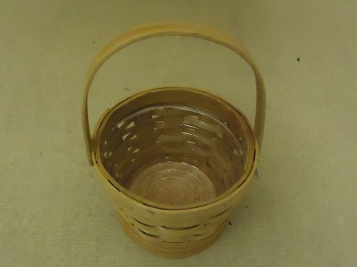 Designer basket 7in diameter - 7in, x