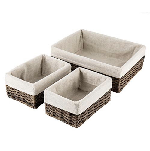 Nwot set plastic wicker - nwot, of