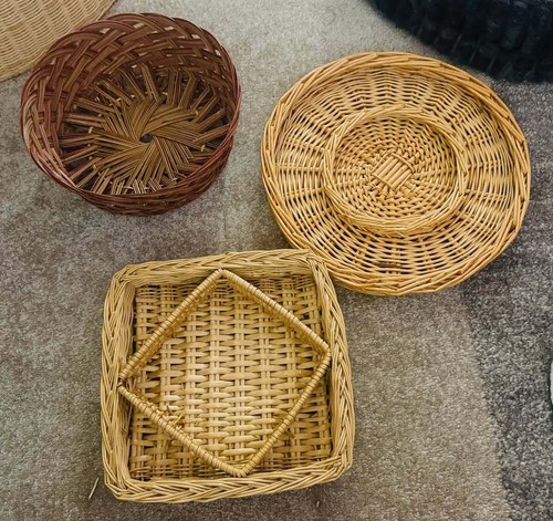 Assorted woven wicker - 8,