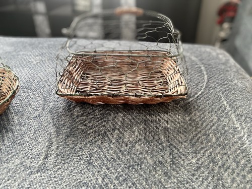 Wicker baskets with mesh - wicker, green