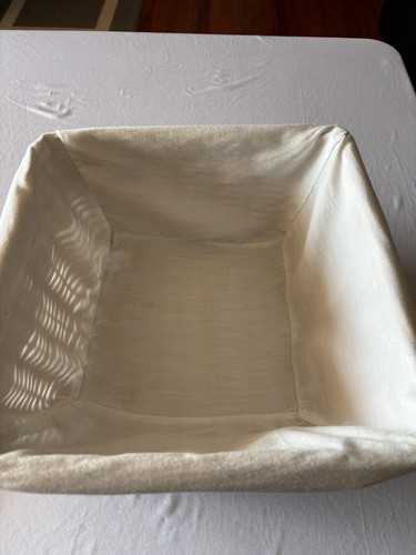 Basket with white - with, 13”